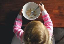 Co zrobić, gdy dziecko odmawia jedzenia