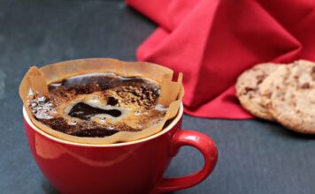 Czym spryskać filtr powietrza? Czym spryskać filtr powietrza?