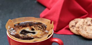 Czym można nasączyć filtr powietrza? Czym można nasączyć filtr powietrza?